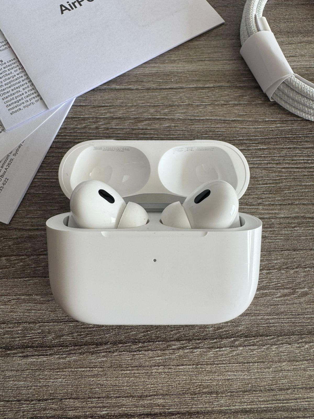 AirPods Pro 2da gen + case protector 🎁